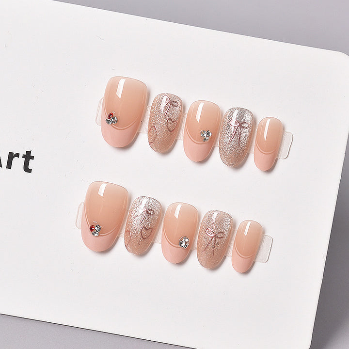 Glamorous Herz-Themen Press-On Nagel Set Karnz