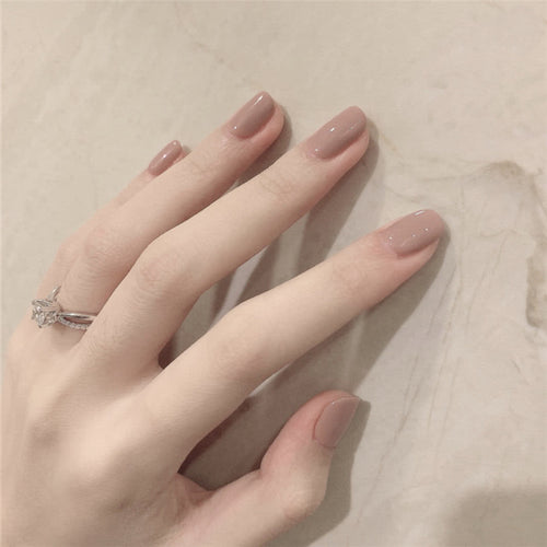 Elegante Glänzende Nagelkunst