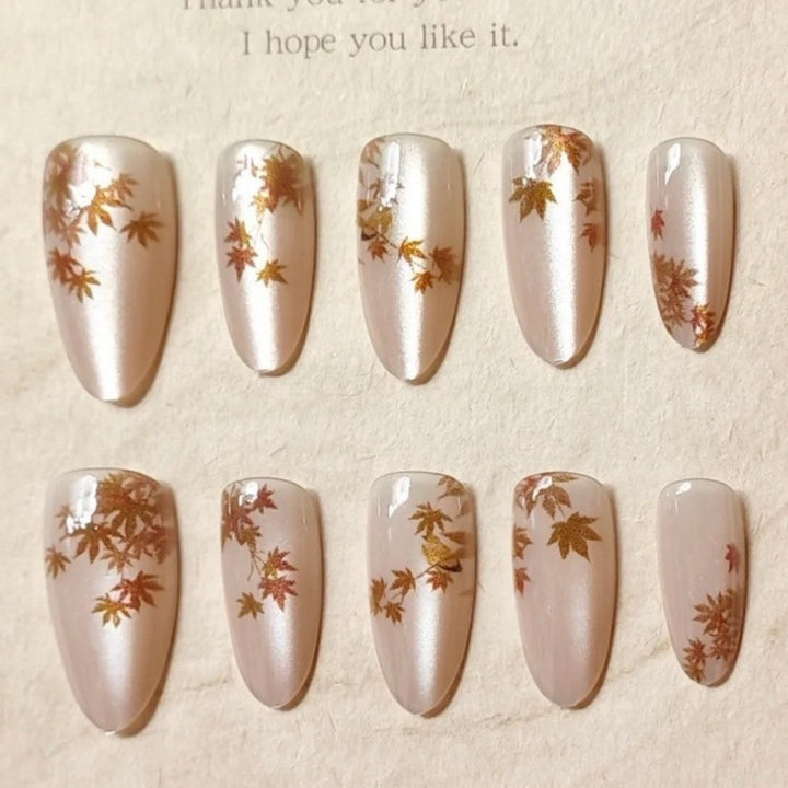 Blumeninspiriertes Press-On Nagelkunst Set