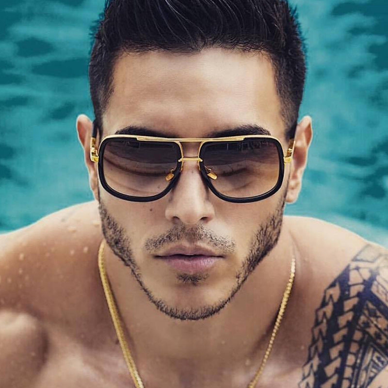 Damen quadratische Sonnenbrille mit luxuriösen Akzenten Karnz