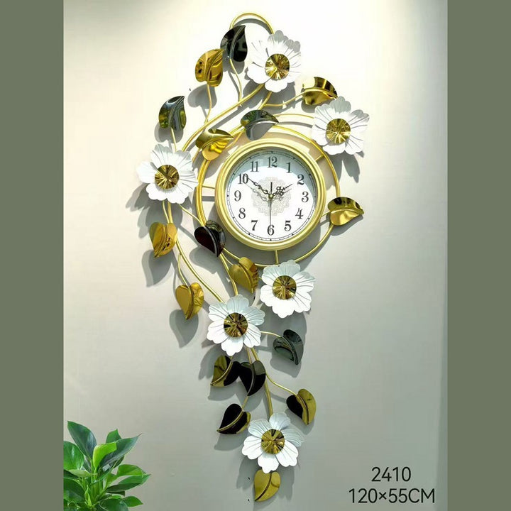 Floral Wanduhr Kunst mit elegantem Metallrahmen Karnz