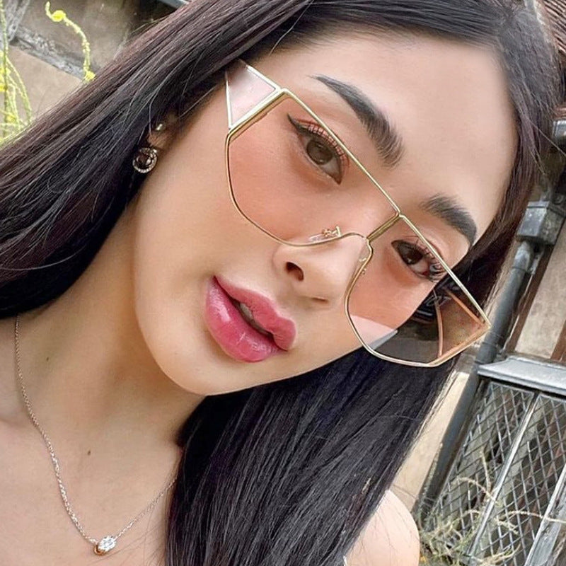 Damen trendige oversized Sonnenbrille mit markantem geometrischen Design Karnz