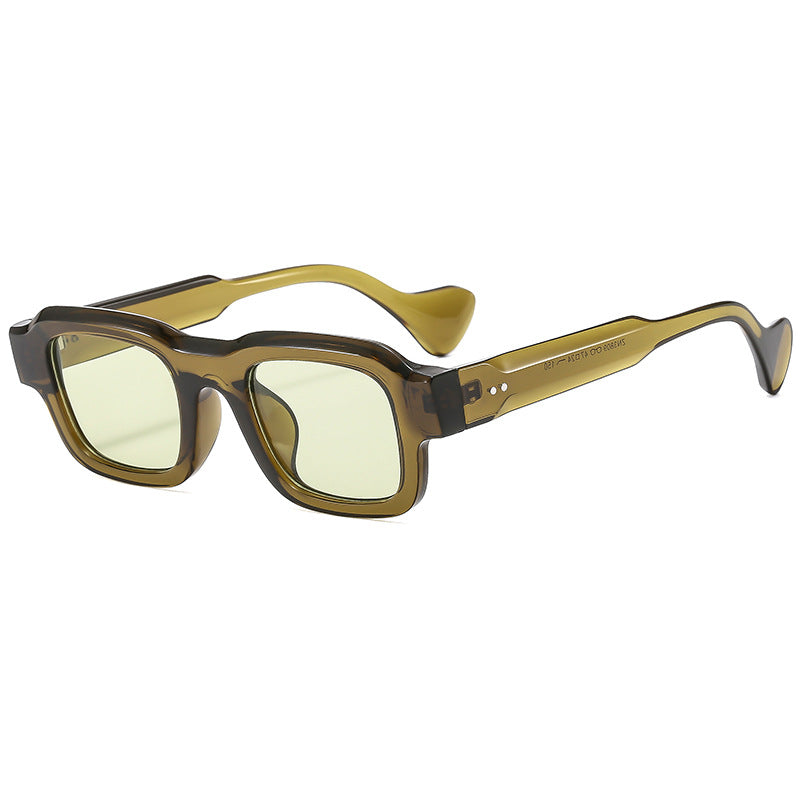 Damen Retro-inspirierte Sonnenbrille im markanten Design Karnz