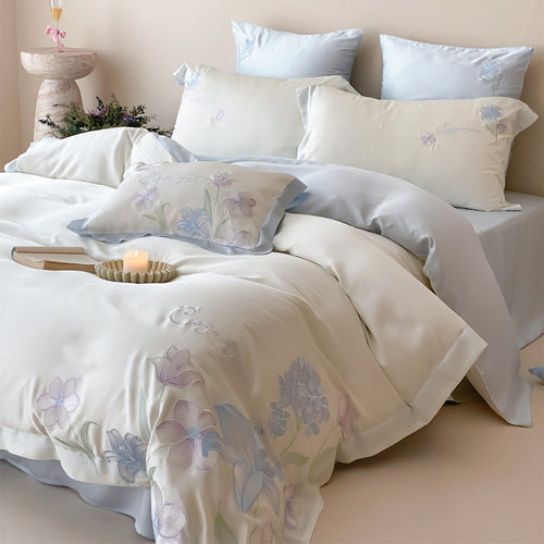 Botanisch besticktes Satin-Mischbettwäsche-Set mit Kissenbezügen