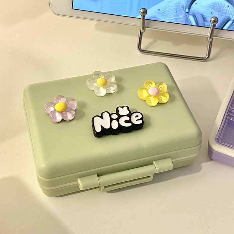 Praktische Aufbewahrungsbox mit Bunten Blumenapplikationen Karnz