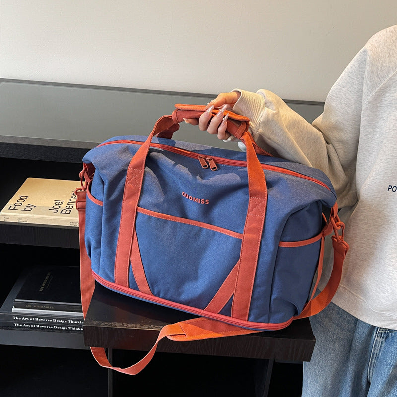 Geräumige multifunktionale Reisetasche
