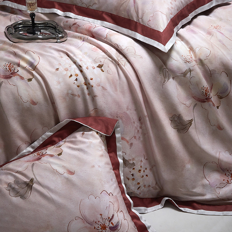Fein gewebtes Satin-Bettwäsche-Set mit Aquarellblütenprint, Satinkante & Hotelverschluss