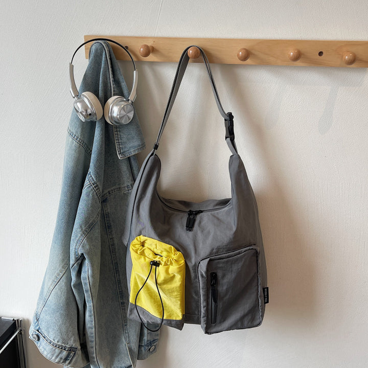 Praktische Mehrtaschen-Schultertasche Karnz