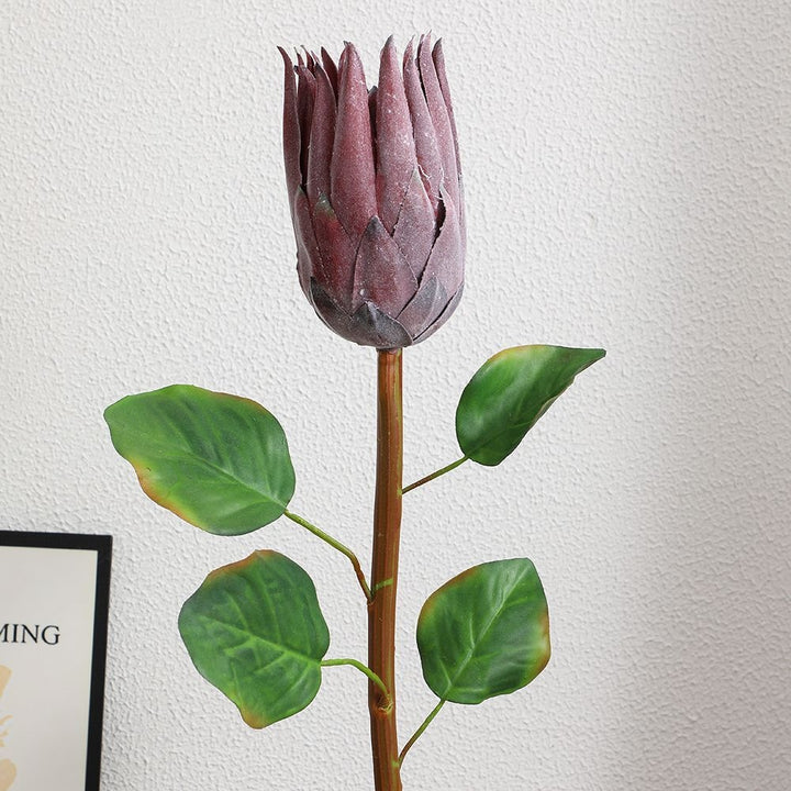 Lebensnahe dekorative Lotusblumenstängel