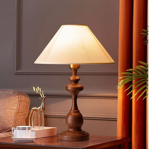 Klassische Tischlampe