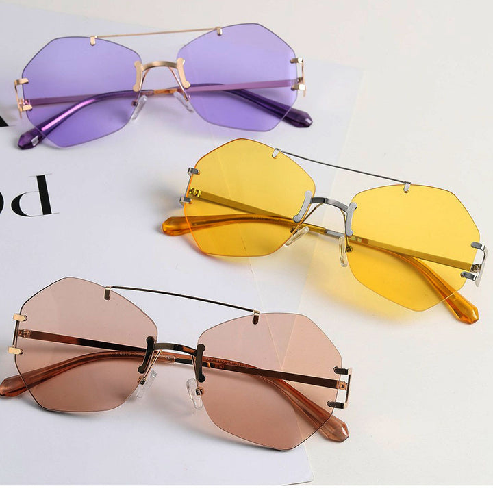Damen modische achtkantige Sonnenbrille mit filigranem Metallrahmen Karnz