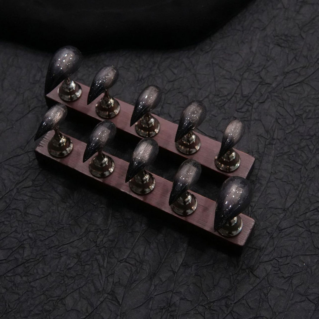 Dekorative Stiletto-Nagelspitzen