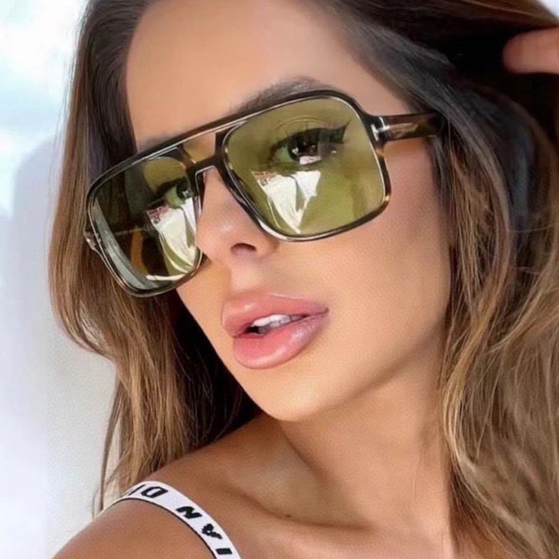 Damen Sonnenbrille im markanten, kantigen Design mit UV-Schutz Karnz