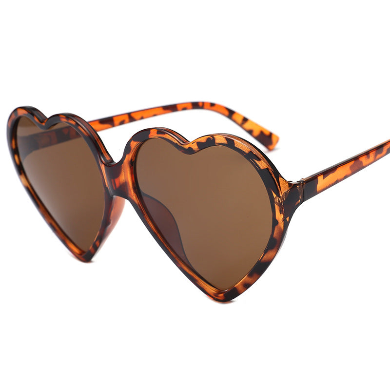Damen Herzförmige Sonnenbrille mit stylishem Rahmen Karnz