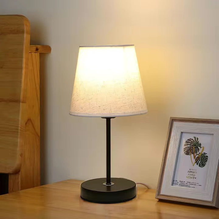 Zeitgenössische Schreibtischlampe