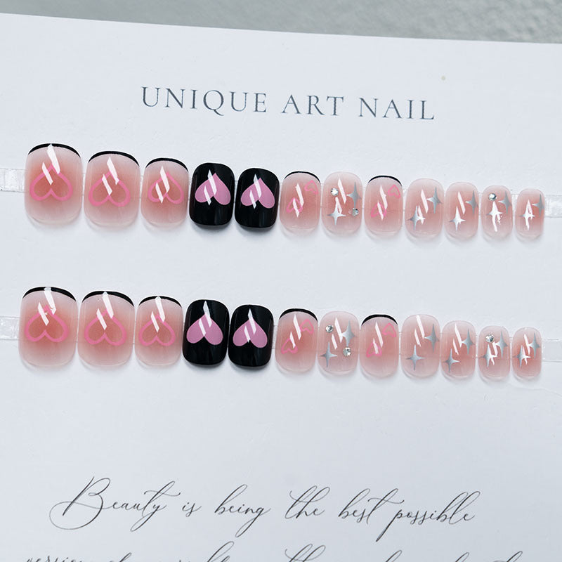 Herz-Themen Dekorative Press-On Nagelkunst
