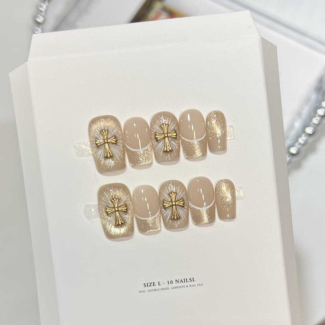 Elegantes selbstklebendes Nagelkunstset Karnz