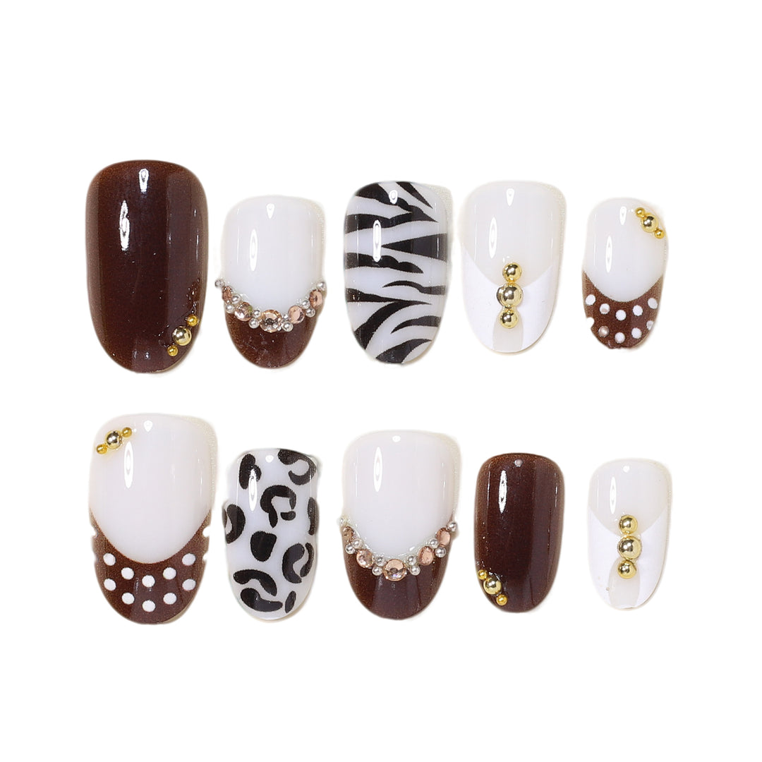 Künstlerisches Nageldesign-Set mit Edelsteindekoren Karnz