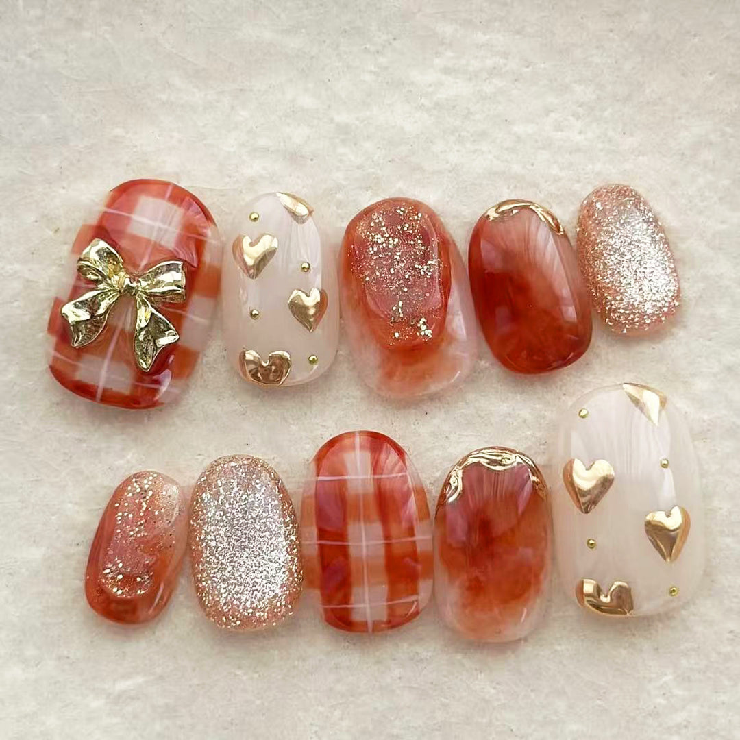 Stylisches festliches Press-On-Nagelset