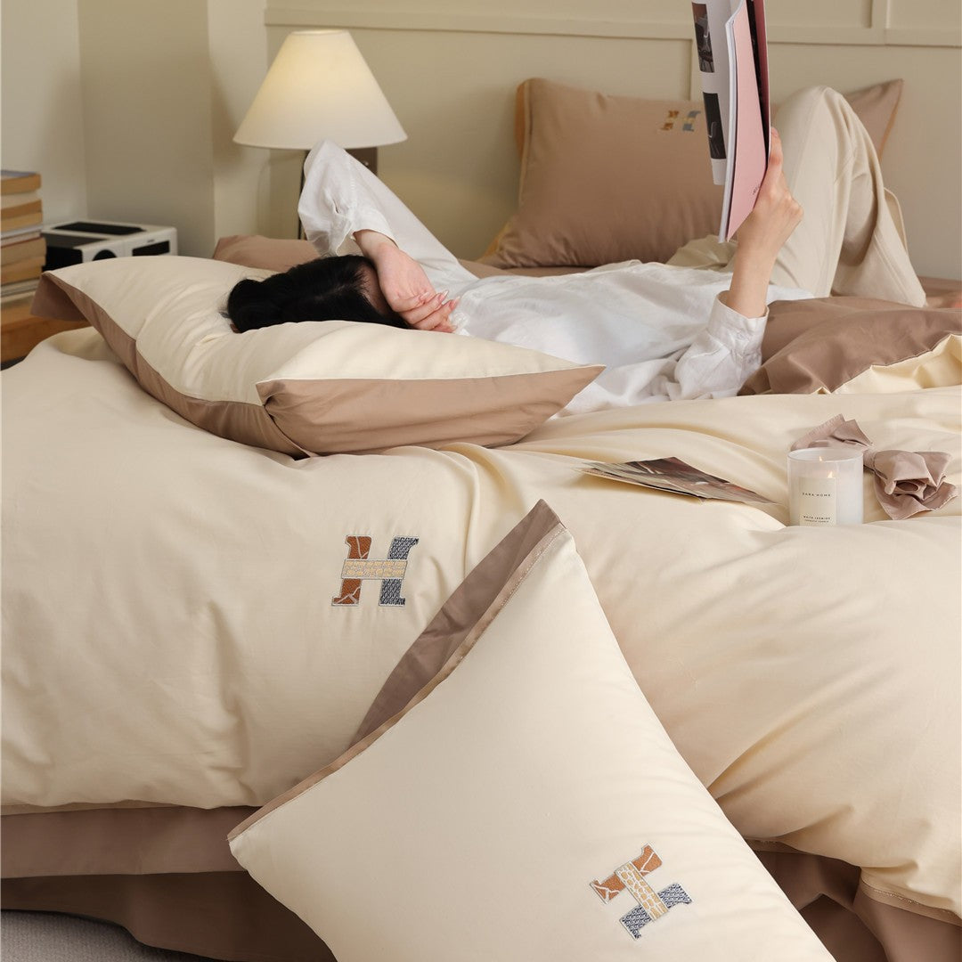 Bestickte Baumwollsatin Wendebettbezug Set mit Kissenbezügen
