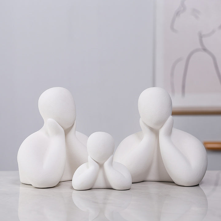 Künstlerische Entspannungsfigur Karnz
