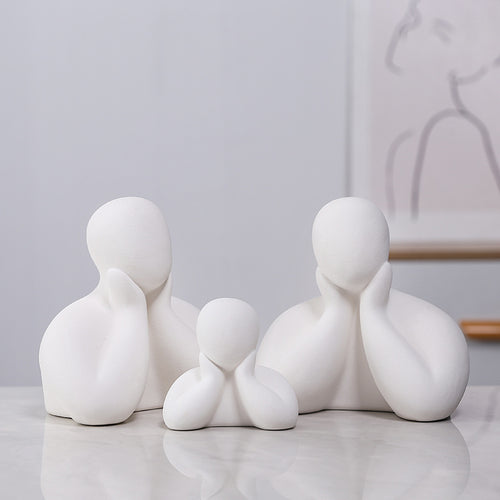 Künstlerische Entspannungsfigur Karnz