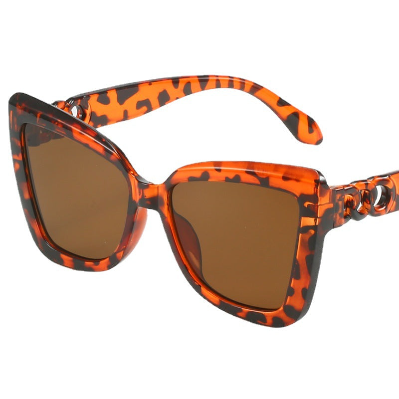 Damen moderne Cat-Eye Sonnenbrille mit klarem Rahmen und UV-Schutz Karnz