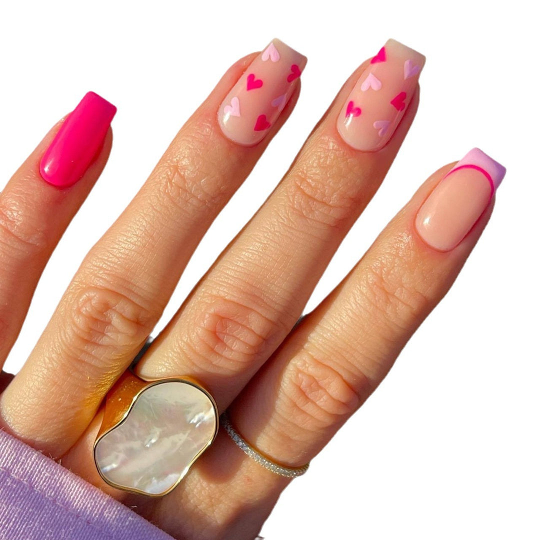 Herz-Thema Gel-Nagelverlängerungen Karnz