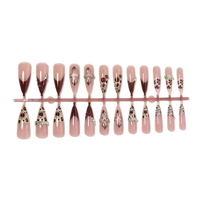 Künstlerische Stiletto Nail Enhancements Karnz 1787977771