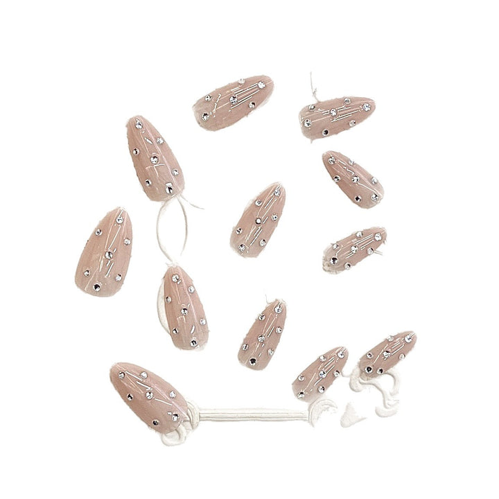 Dekorative Stiletto Press-On Nägel mit Strass-Akzenten Karnz