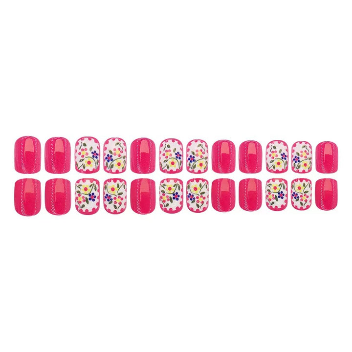 Handgemachtes Nageldesign Karnz