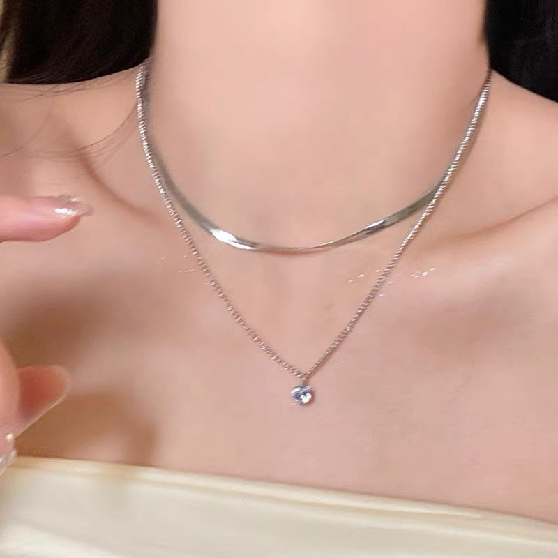 Eingeschichtete Silber Choker- und Anhängerkette Karnz