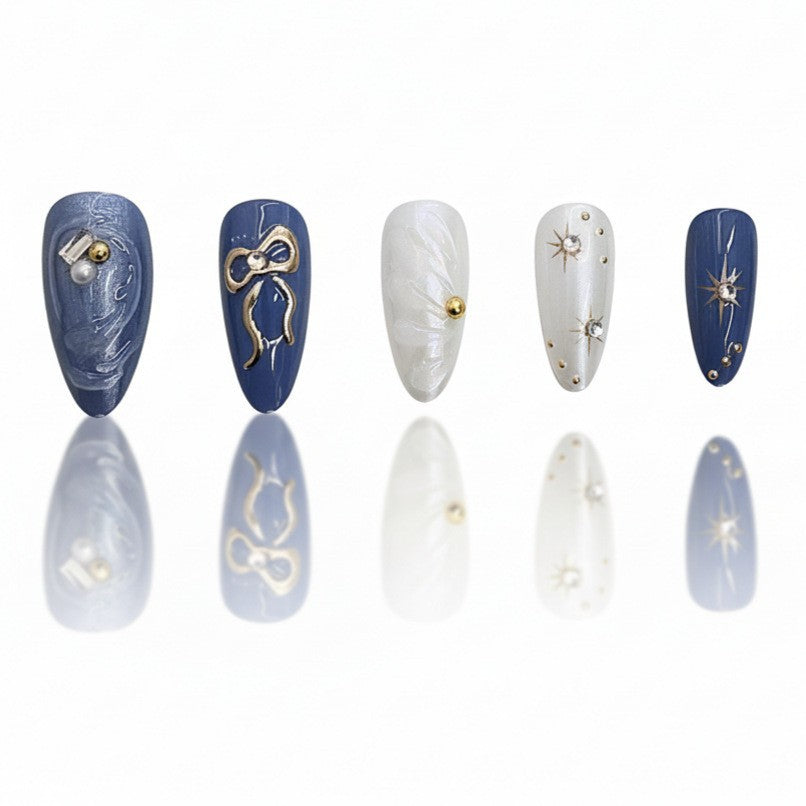 Künstlerisches Acryl Press-On Nagelset Karnz