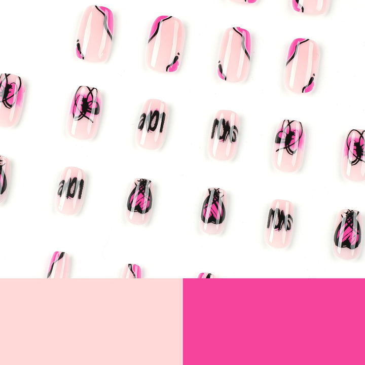Kreative Nagelkunst mit Herz- und Schmetterlingsdesign Karnz