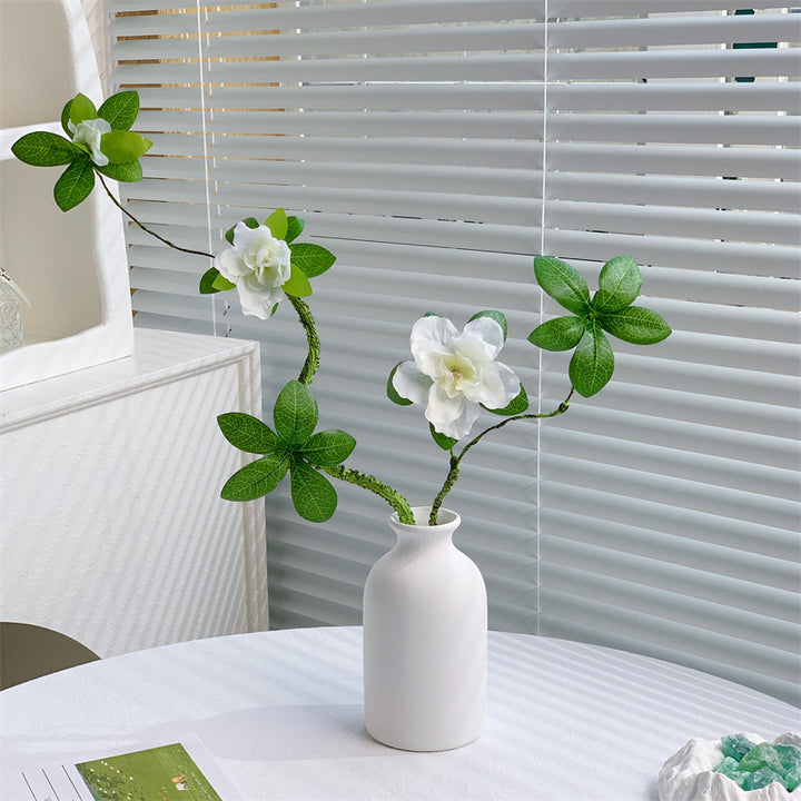 Elegante Künstliche Blumenzweig