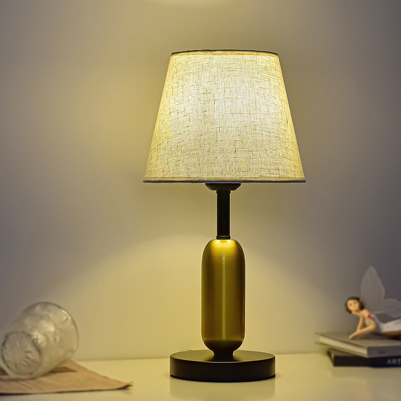 Moderne Plattenbasis Tischlampe