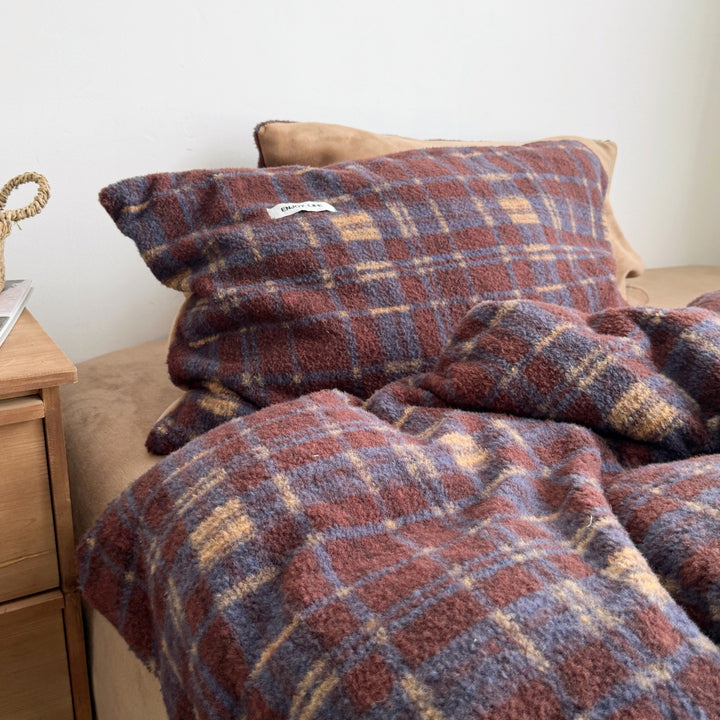 Gemütliches Karierter Fleece Decken Set