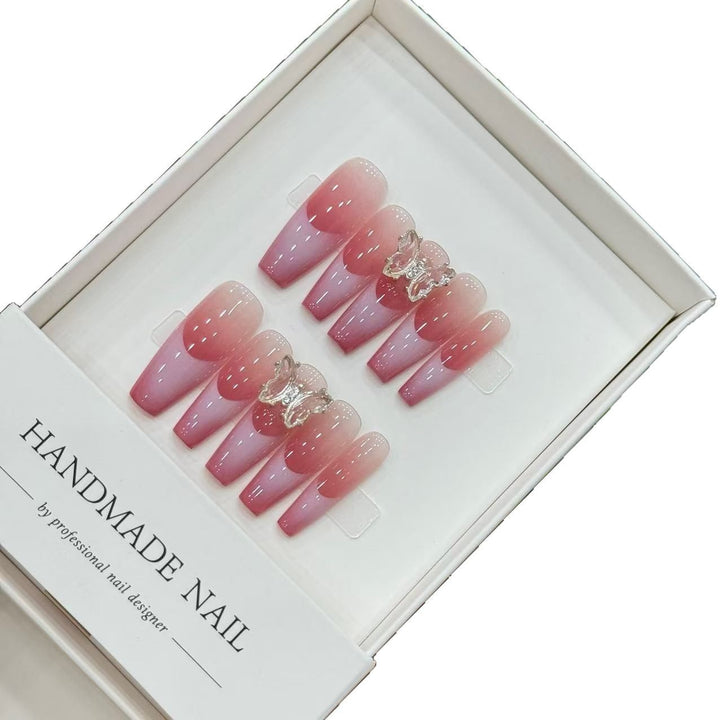 Elegantes handgefertigtes Ombre Press-On Nagelkunst-Set