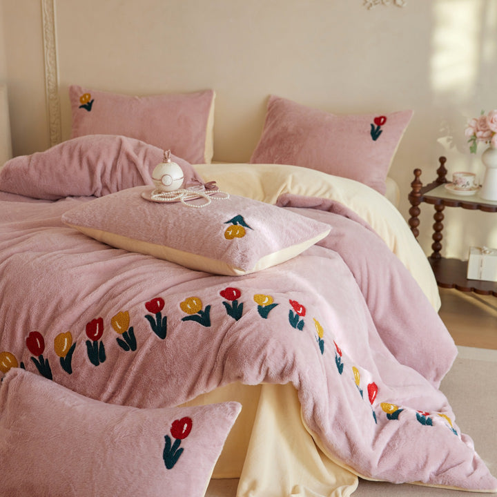Plüsch Bestickte Tulpen Wende Bettdecke und Kissenbezug Bettwäsche Set