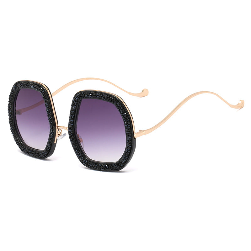 Damen extravagante Sonnenbrille mit funkelndem Rahmen Karnz