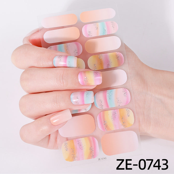 Künstlerische Nagelkunst-Wickel