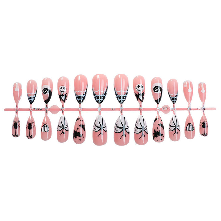 Kreatives Halloween Nageldesign Karnz