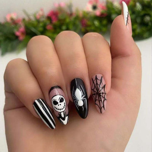 Thematische Nagelkunst