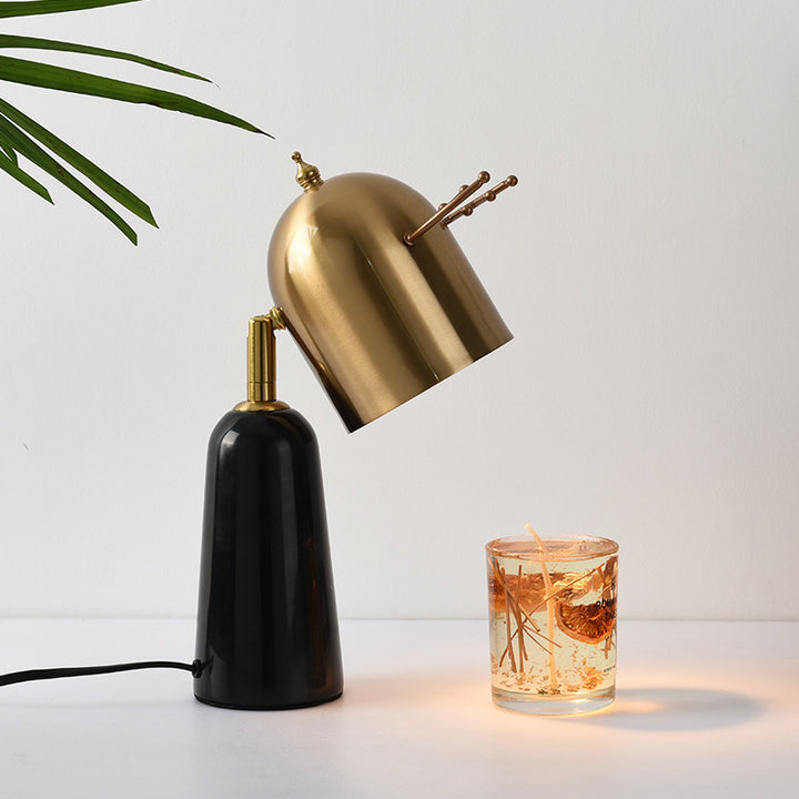 Elegante dekorative Tischlampe