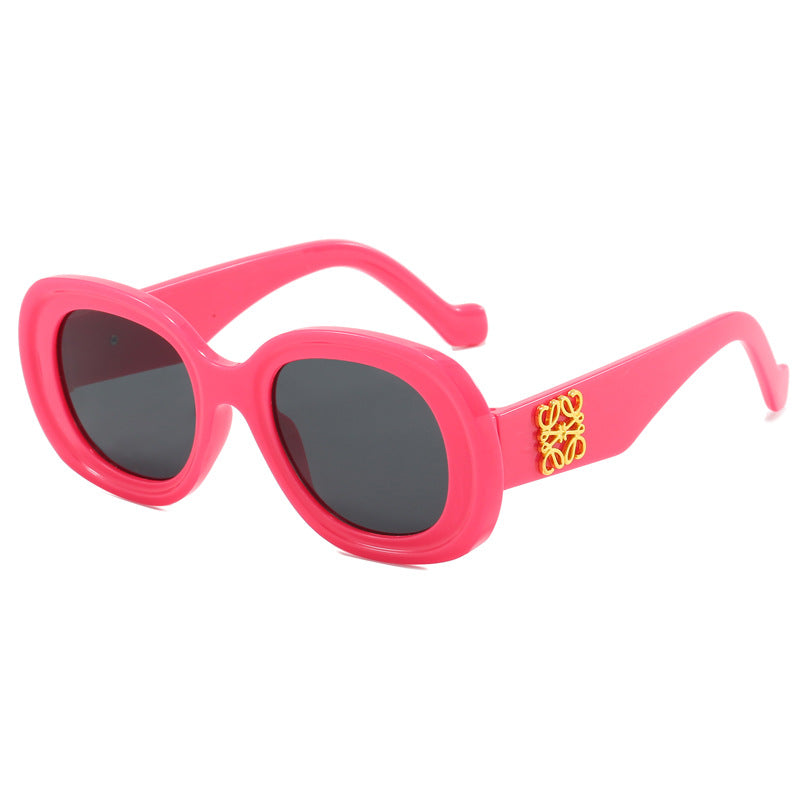 Damen modische Vintage-Sonnenbrille mit besonderen Verzierungen Karnz