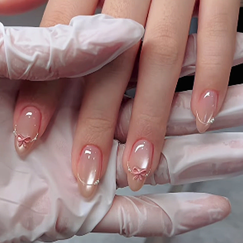 Premium Dekorative Press-On Nagelset mit eleganten Verzierungen Karnz