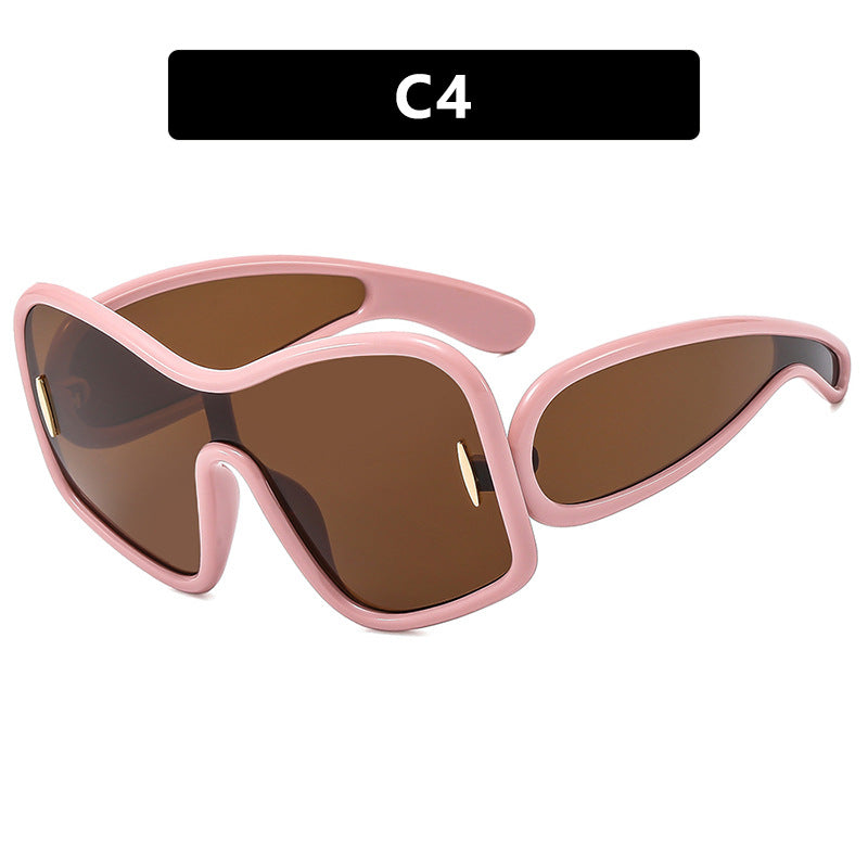 Damen futuristische Sonnenbrille mit extrabreitem Design und schützendem UV-Filter Karnz