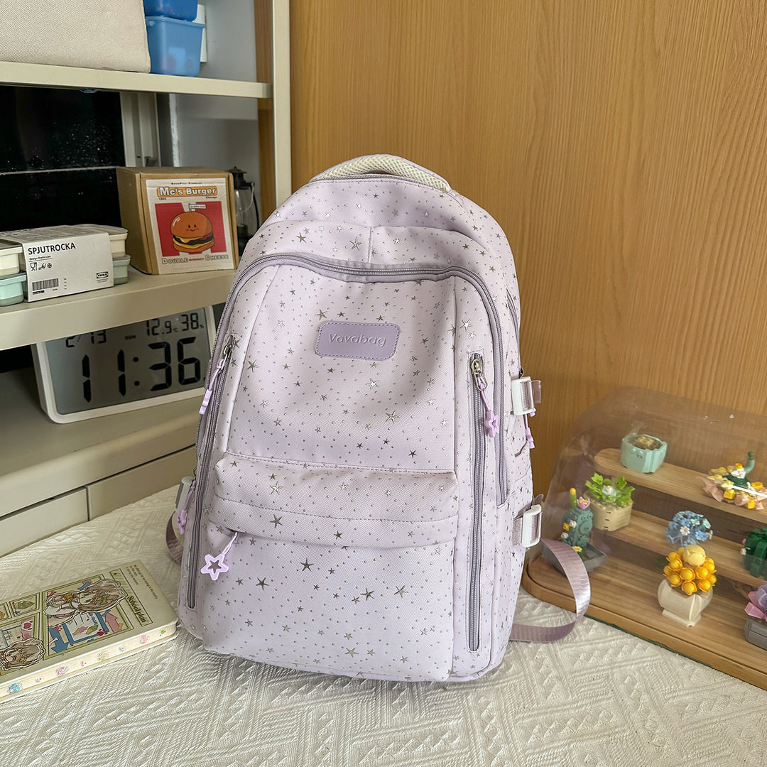 Stylischer Mehrzweck-Rucksack mit dekorativen Akzenten Karnz