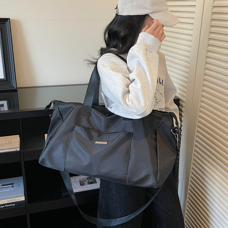 Geräumige Multifunktionale Reisetasche Karnz