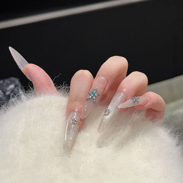 Star-Accent Press-On Nail Art Set Karnz